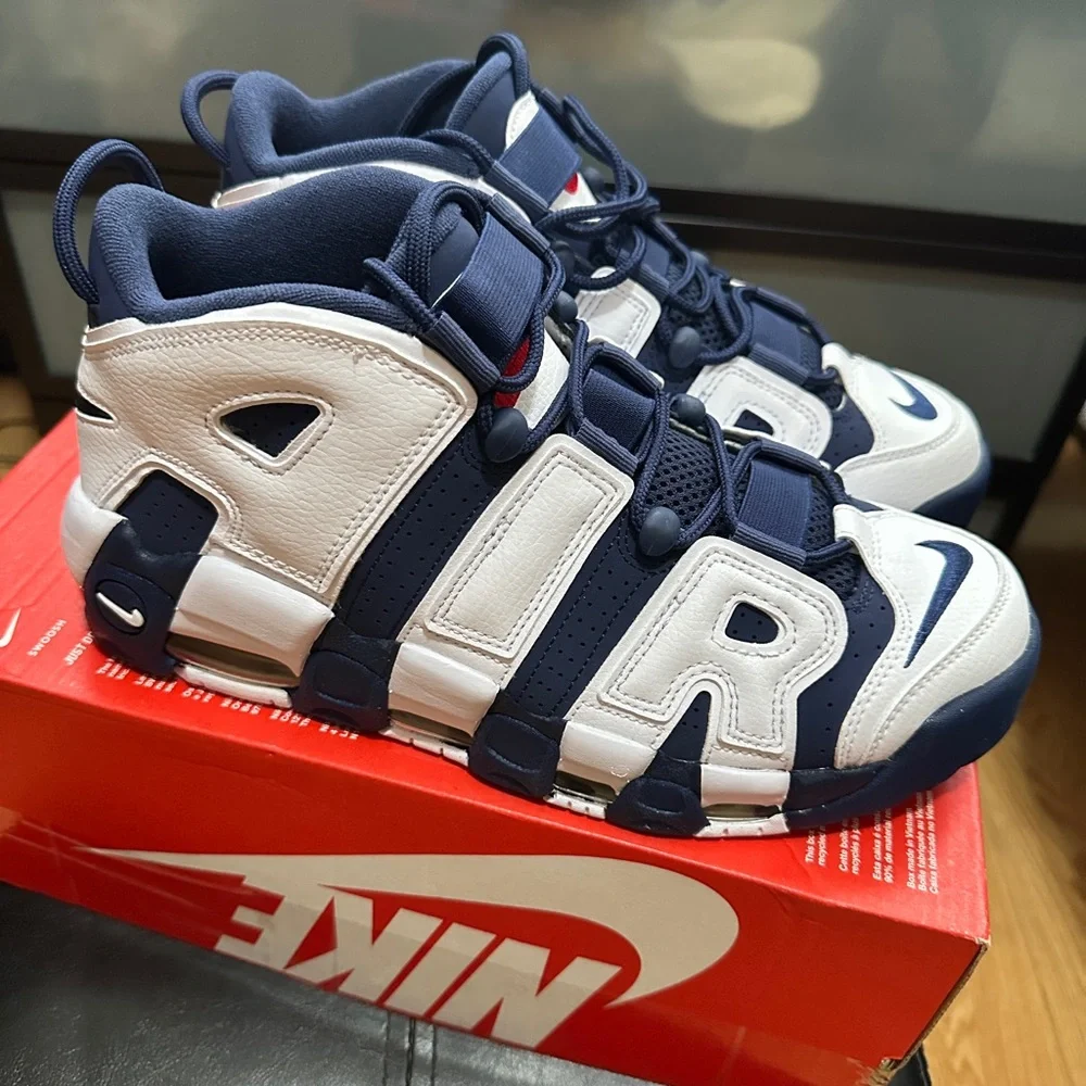 Nike Air Uptempo Navy and White Athletic Shoes - Picture 1 of 6